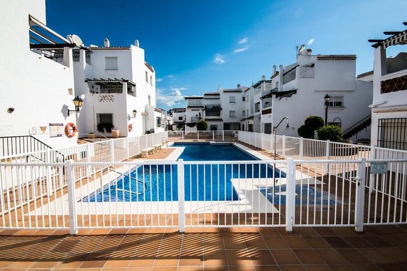 Apartamento Primera Linea De Playa مانيلفا المظهر الخارجي الصورة