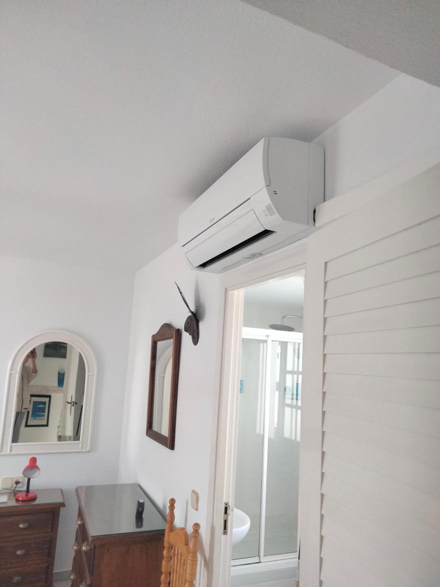 Apartamento Primera Linea De Playa مانيلفا المظهر الخارجي الصورة